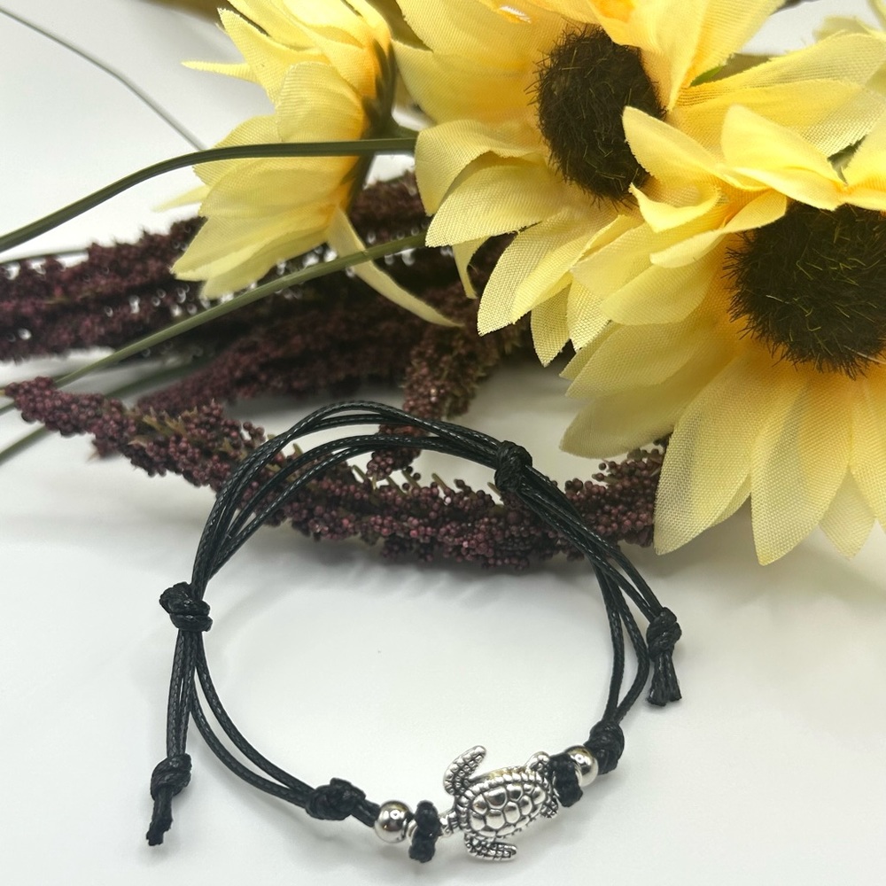 Turtle Black Bracelet
